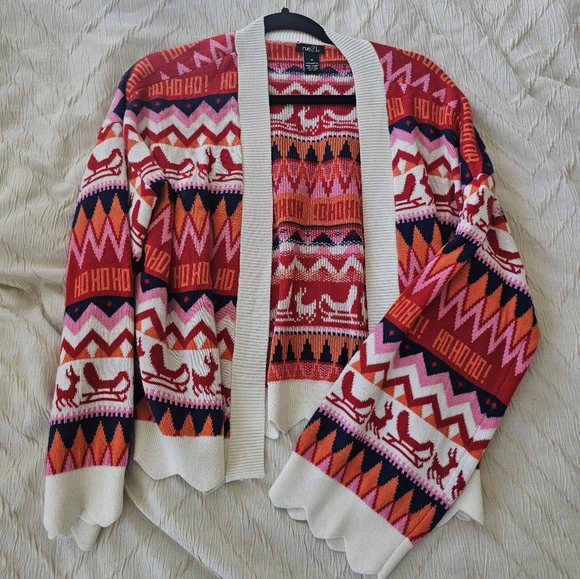 Rue 21 Christmas cardigan - Picture 1 of 3